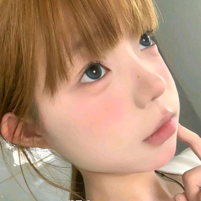 阿怡.
