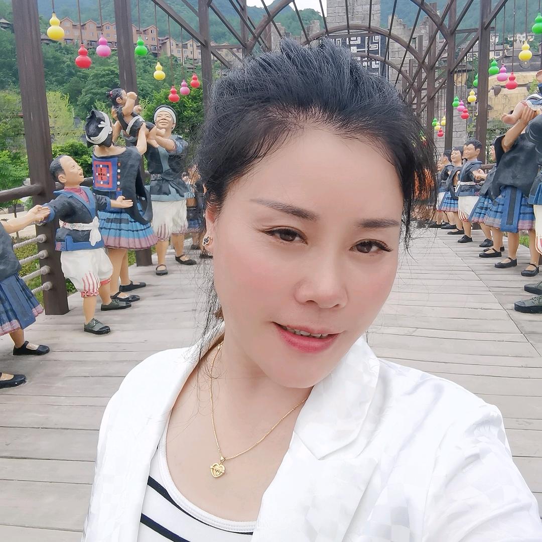 阳光下那一抹微笑✔