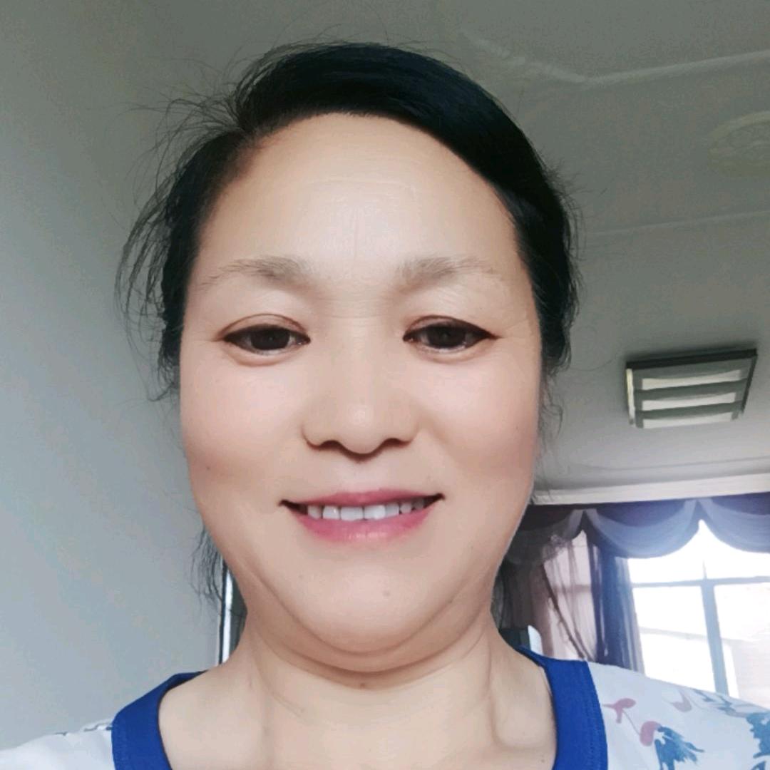 何姐