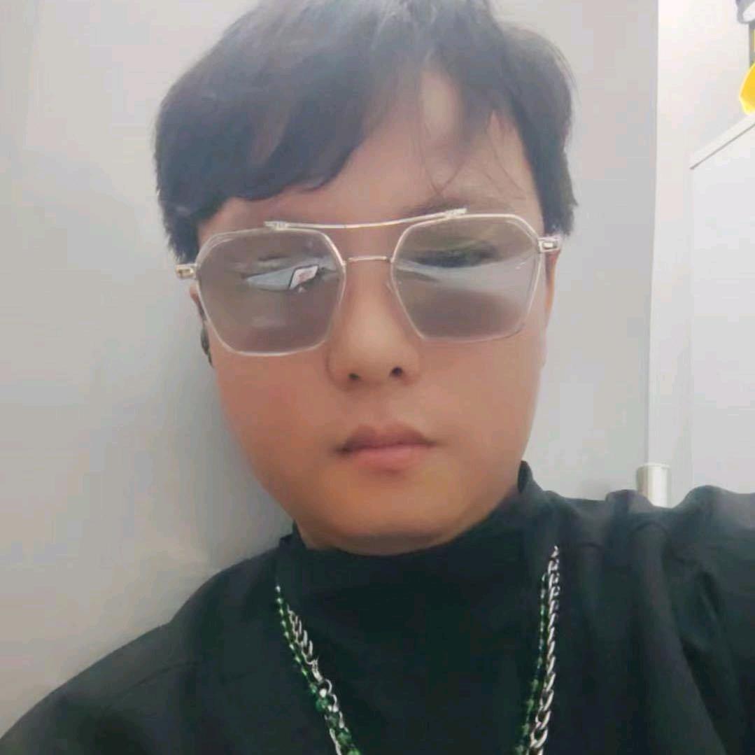 小龙哥