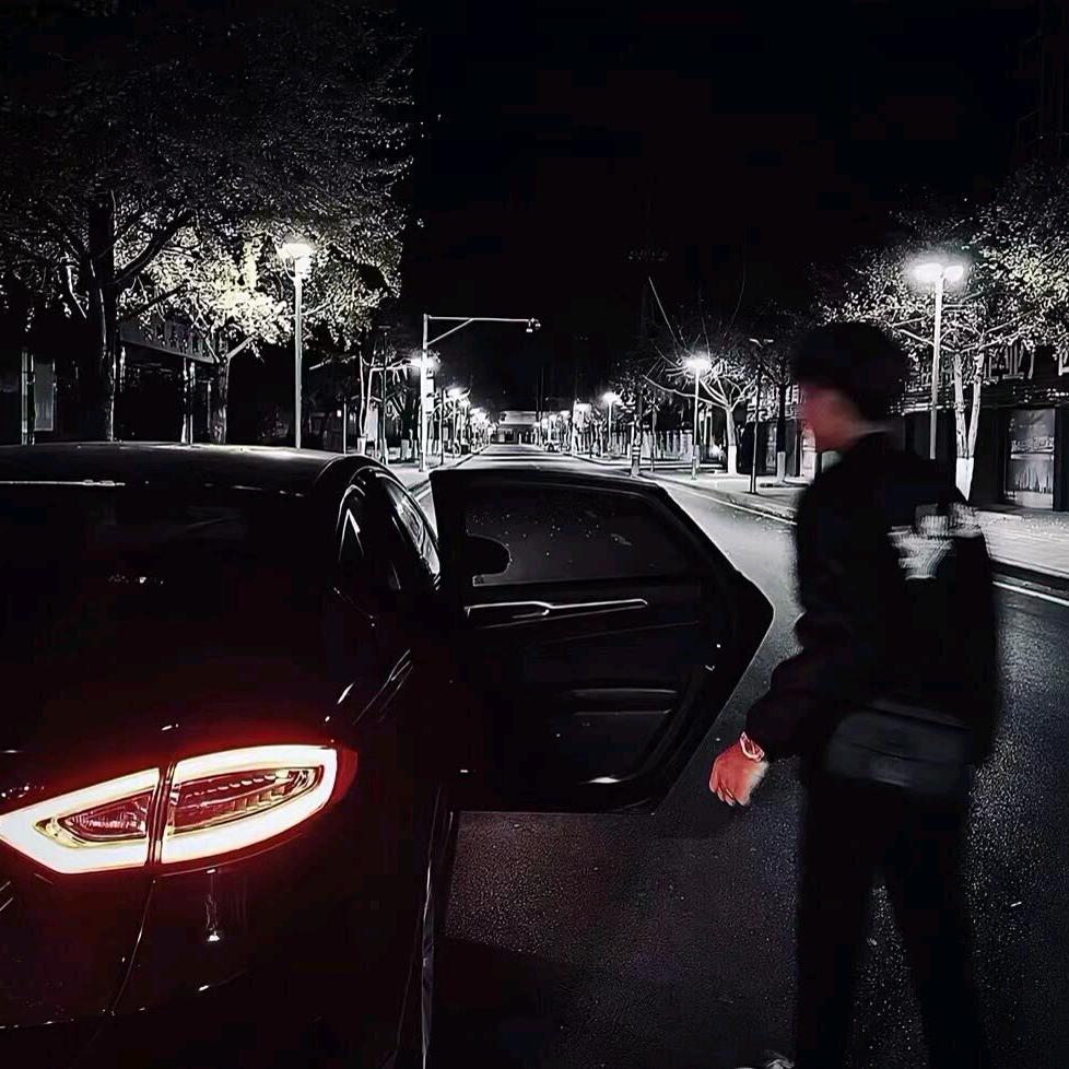 穆七