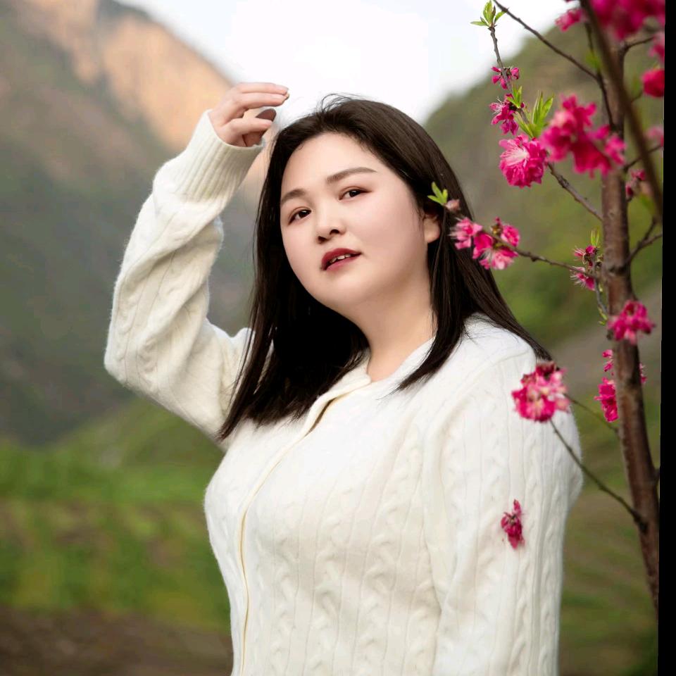 镇雄全屋定制（虎牙妹）