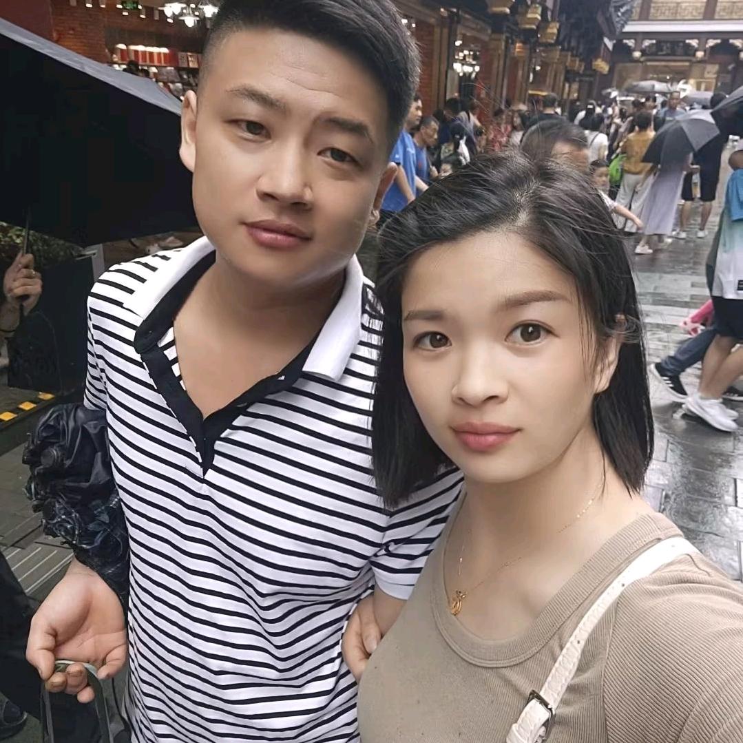 马猛和婷婷的朋友圈