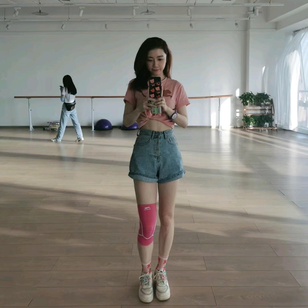 小鱼爱兔子🐰