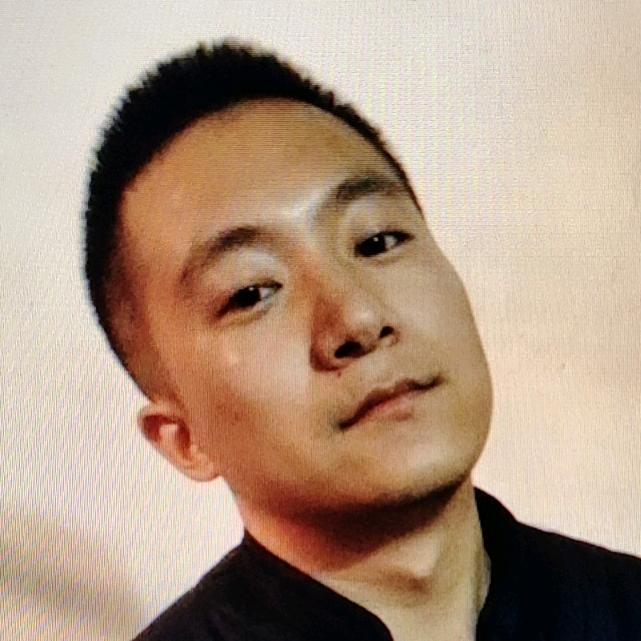 哇噻