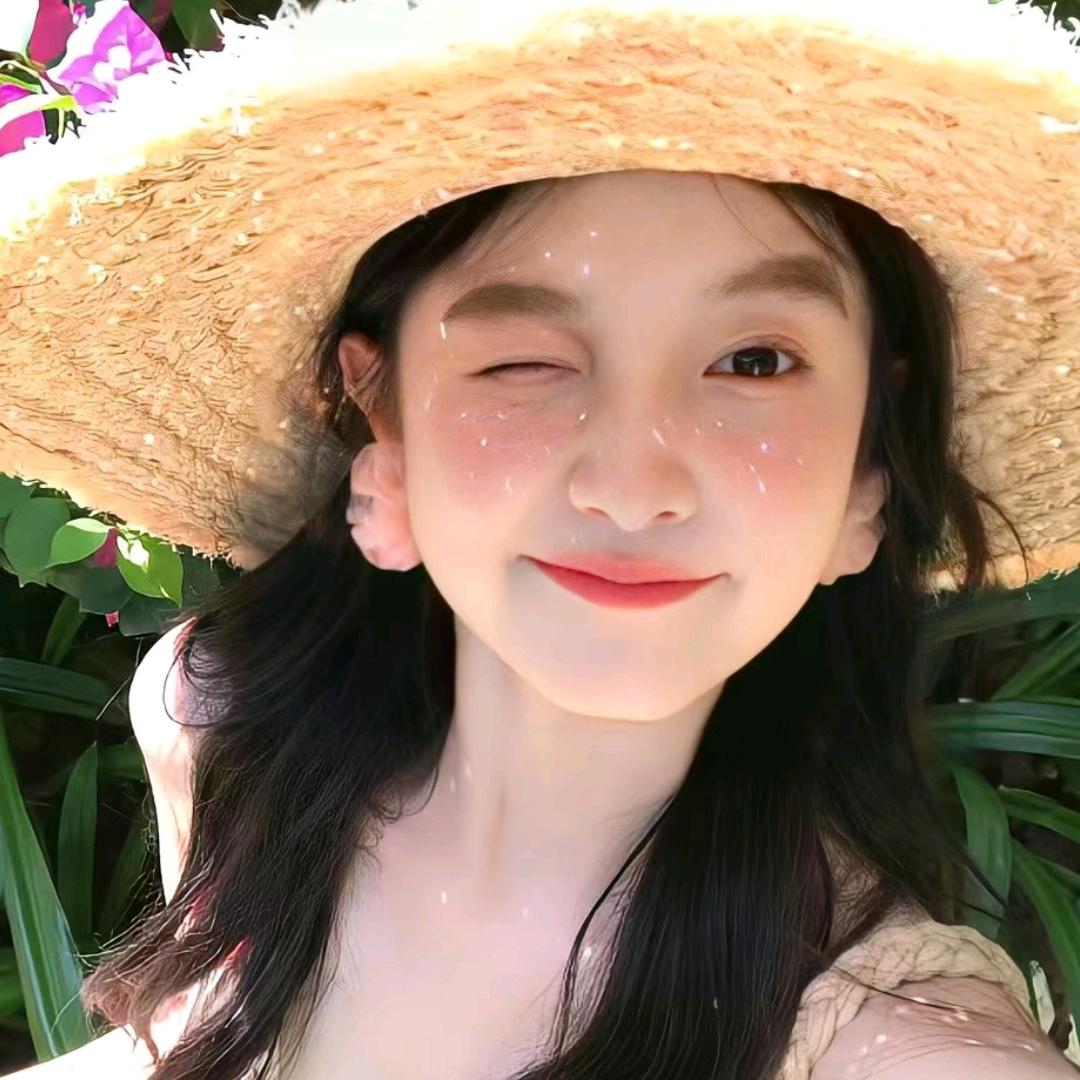 西子爱穿搭🌸