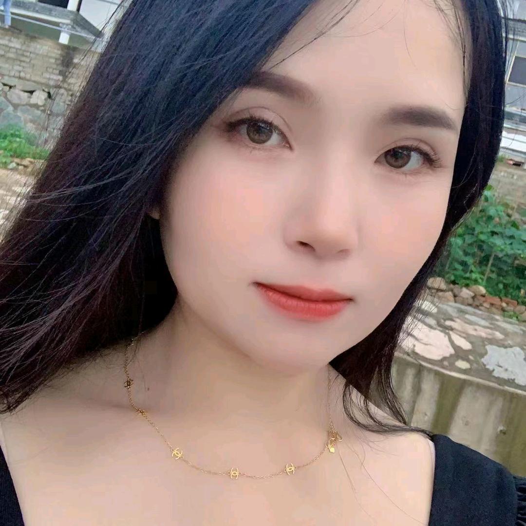 亚一旗舰店李燕