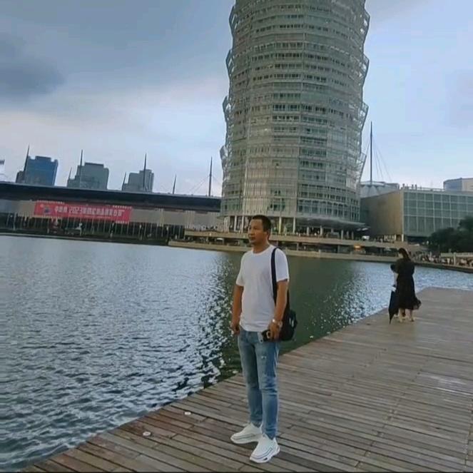 晚枫亭客