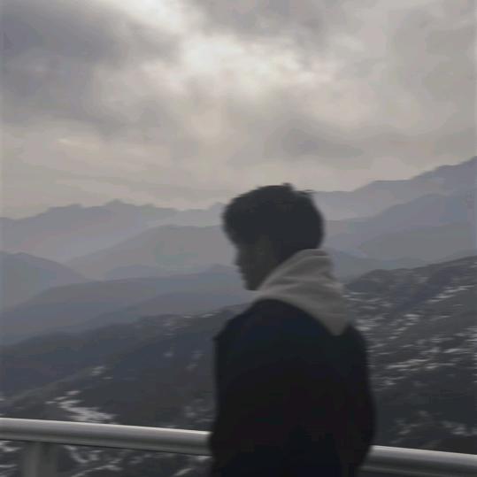 沐宸.