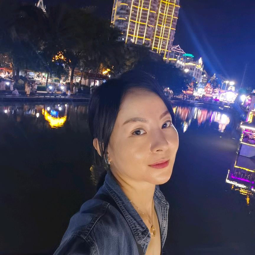 李洁琼爆炒江湖鲜货烧烤