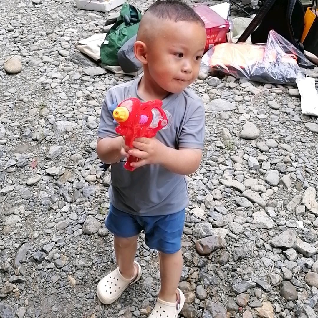 昱豪爸爸小戴