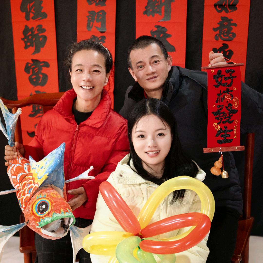 小秋陪父母打怪