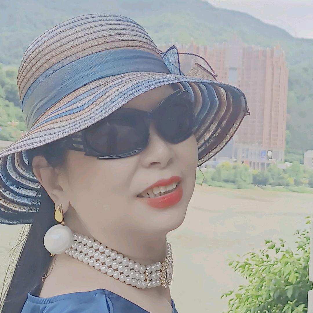 钱多多
