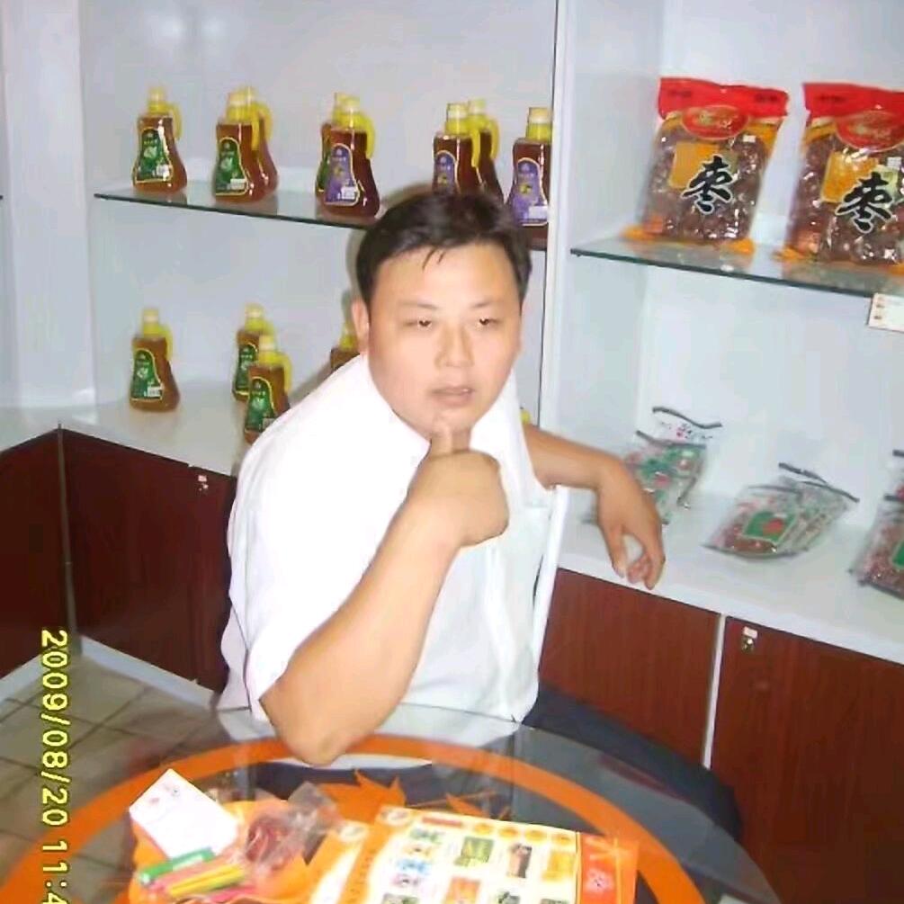 【亮仔】爱交朋友，爱唱歌，