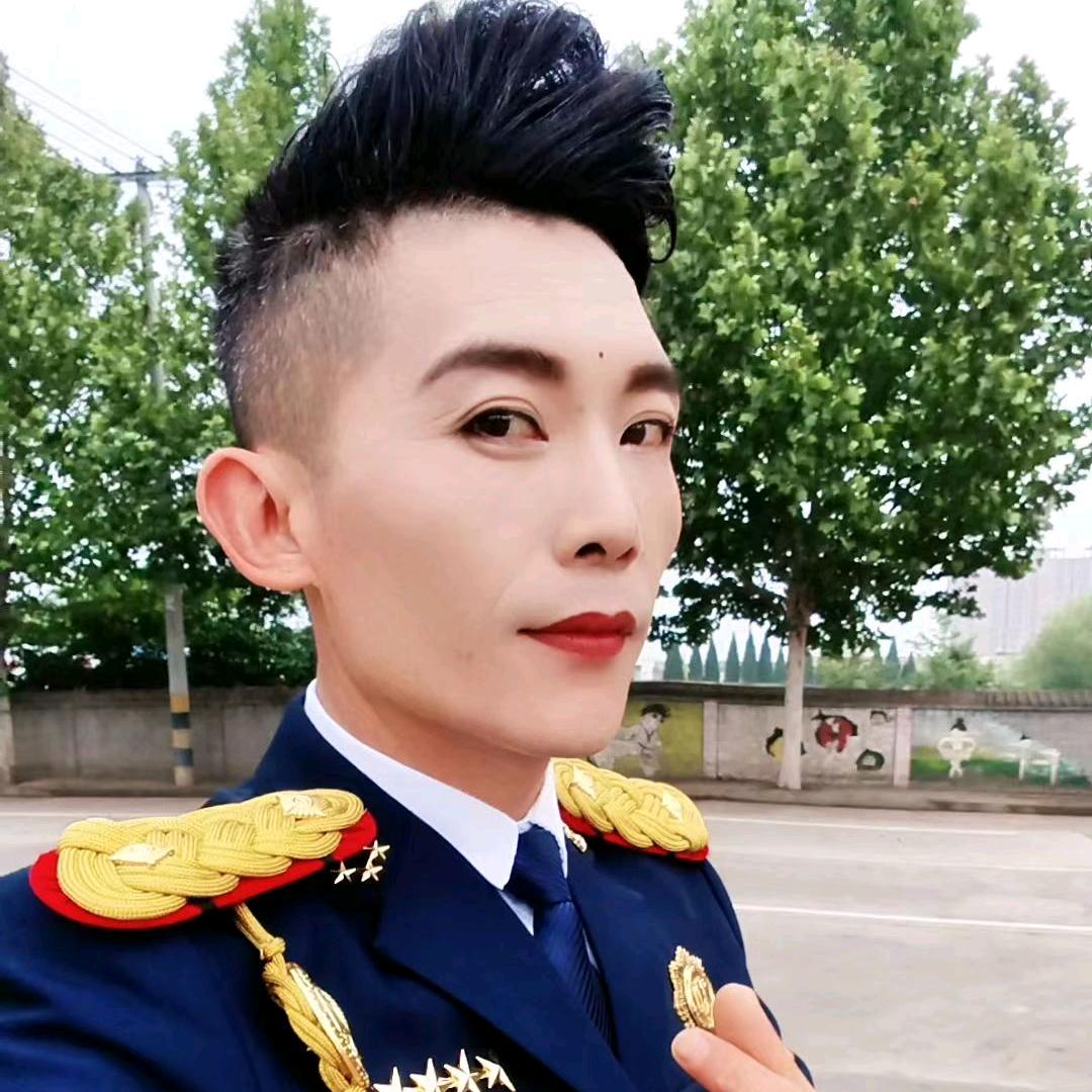 山西🌺卡琳娜🌺（女子军乐团）