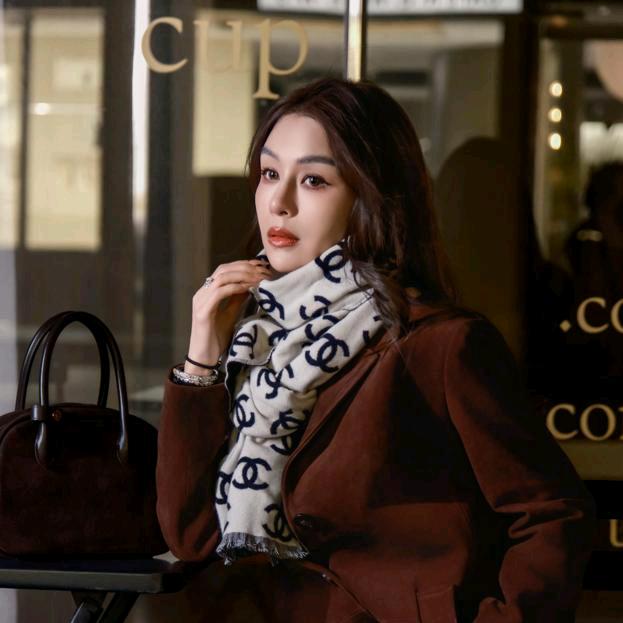 懒猫nono(精选穿搭)