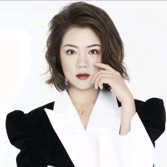 &滢