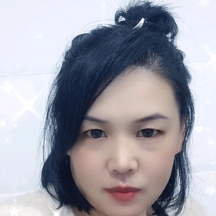 芳芳姐