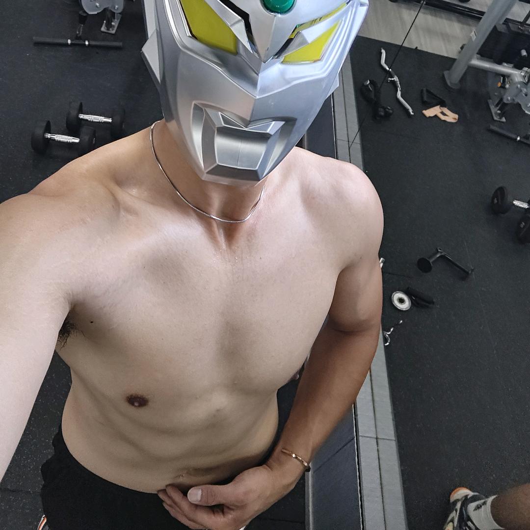 CF.奕星河