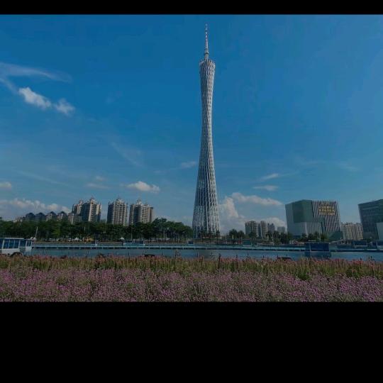 《春暖花开》