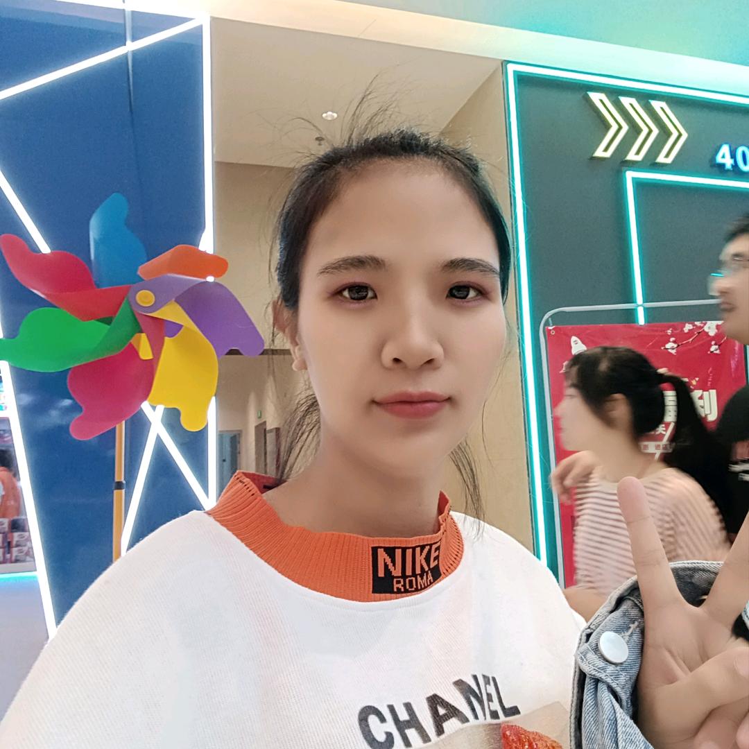 小玲