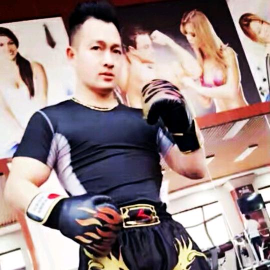 ᝰluoღ᭄ꦿ꯭骑者金戈