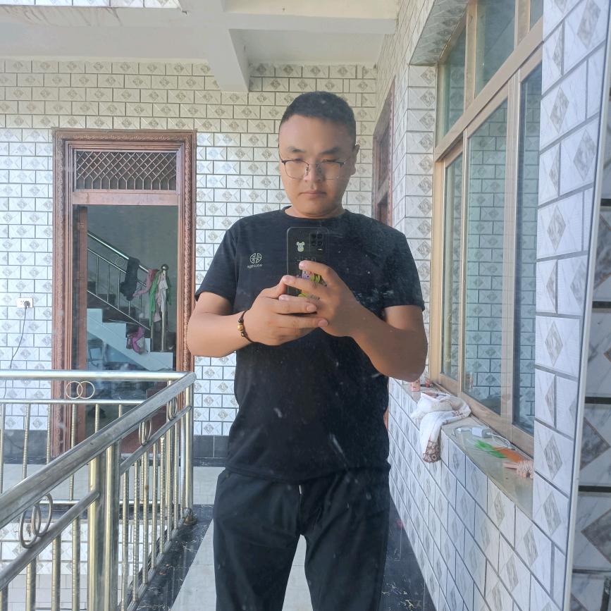 摆烂的人生🙉🙉