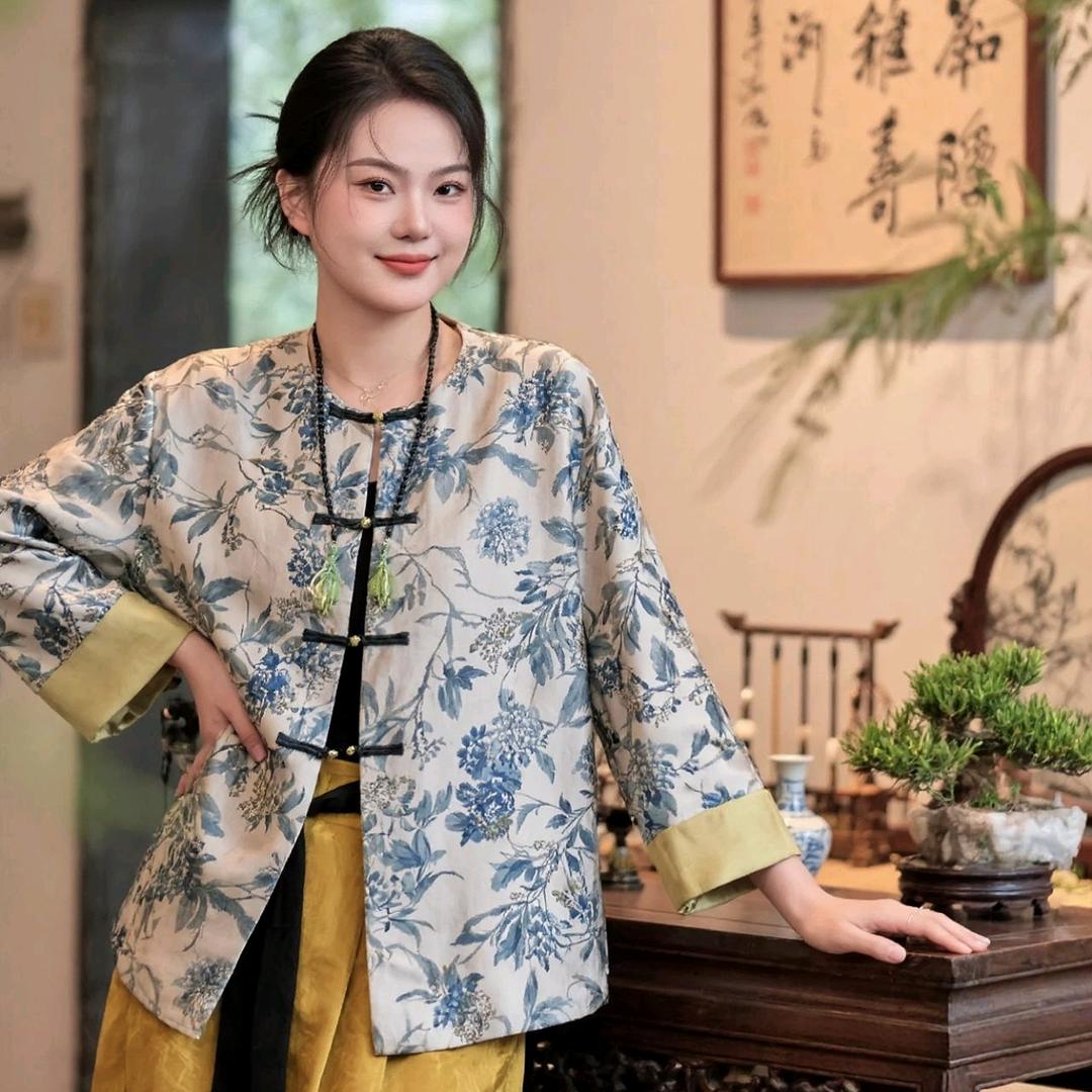 鼎白慧慧