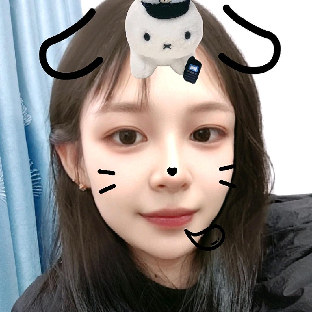 小小瑜