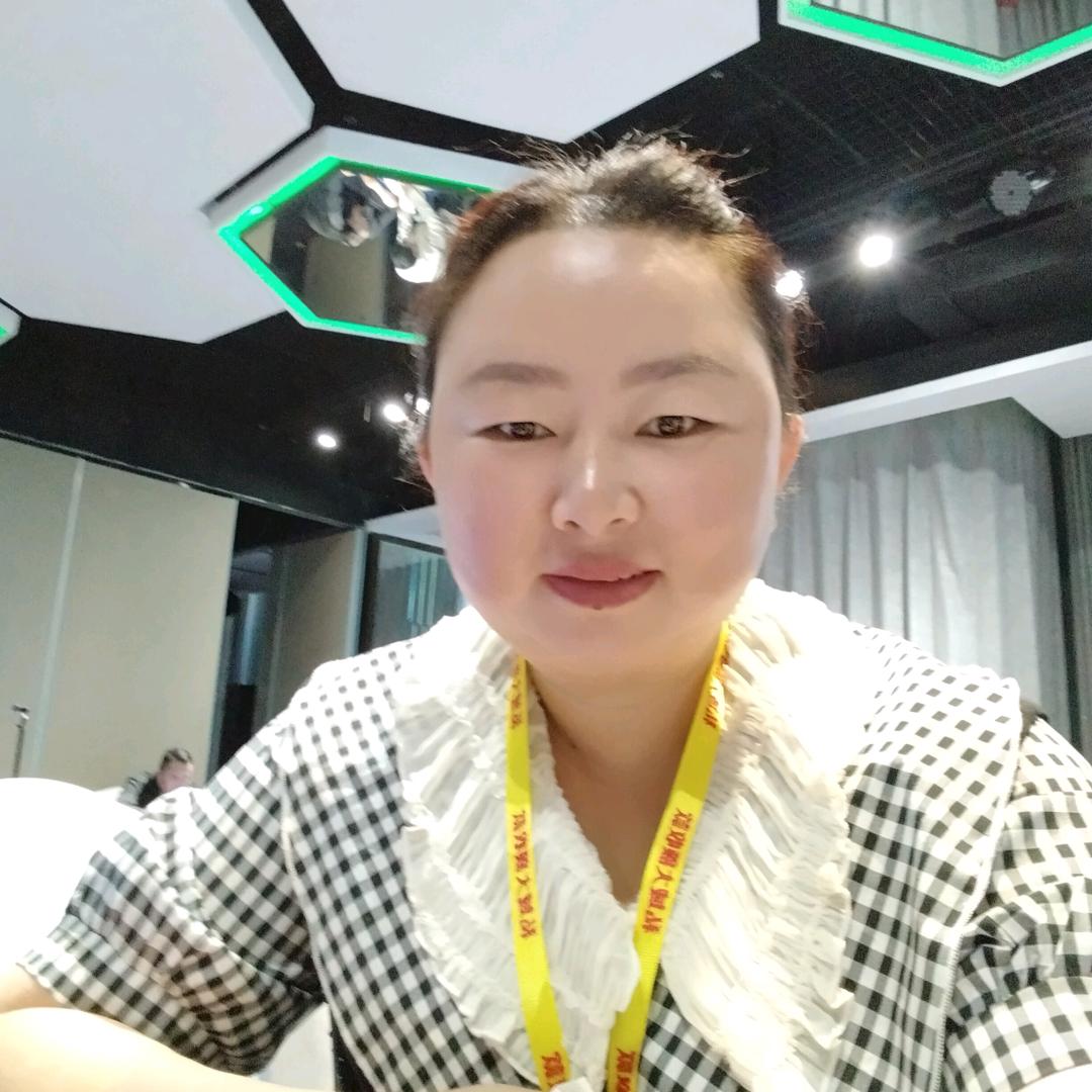 努力的英子