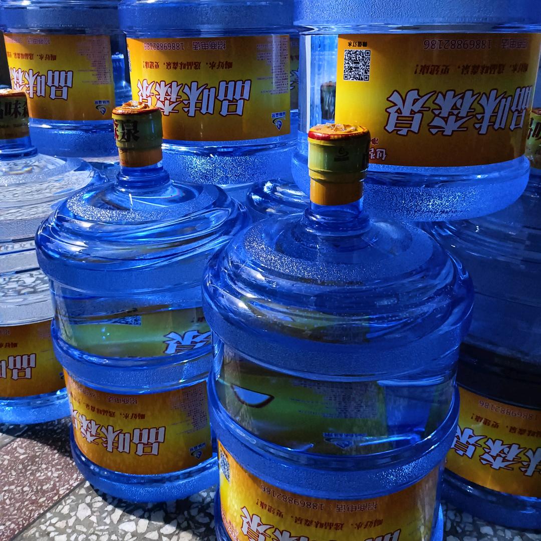 品味森泉桶装水瓶装水批发