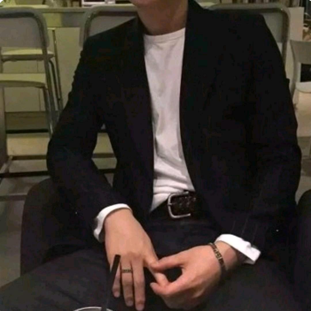 余生伴泪渡相思