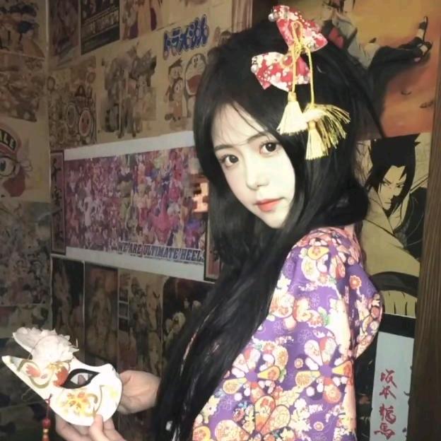 小荆文子