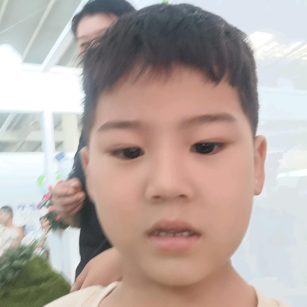 请叫，我谢先生