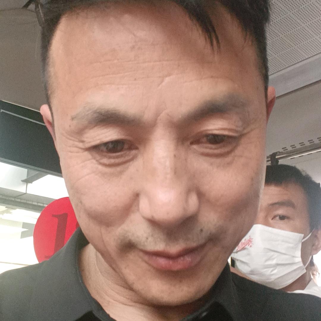 黄付平