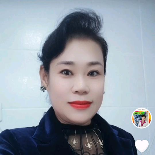 华梦美容