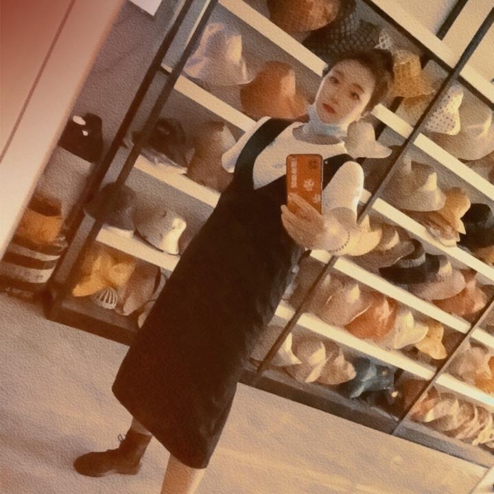梦梦爱笑😘