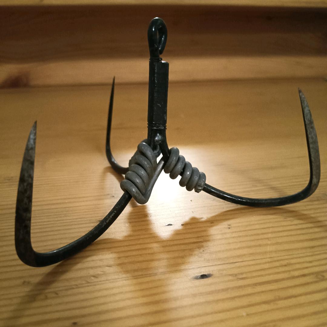 三钩