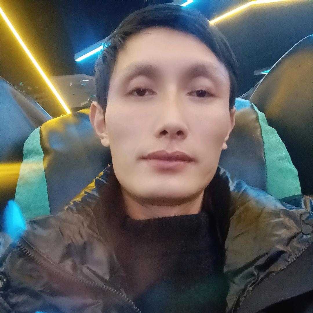 @开心大笑基地