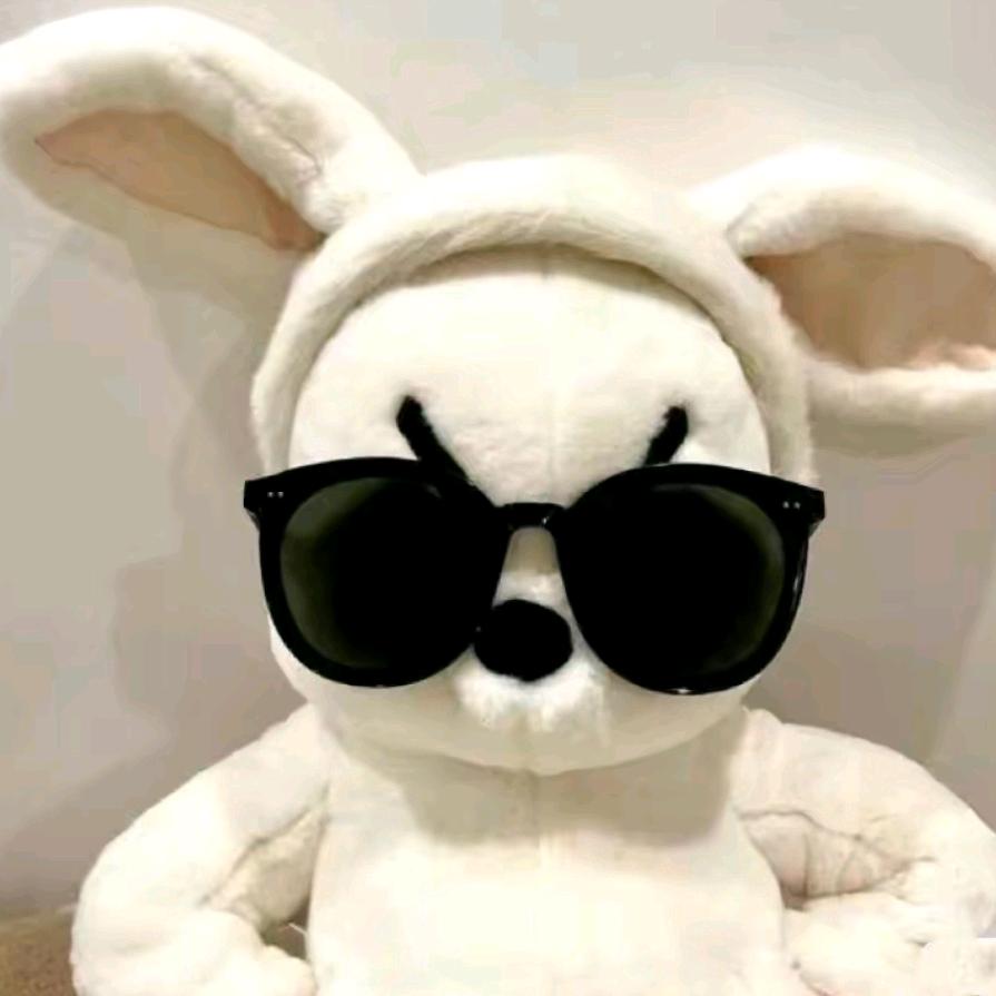 优岚服饰潮牌男装