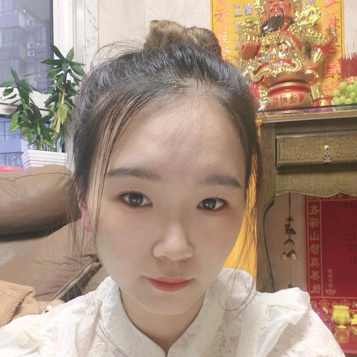 白白白~~