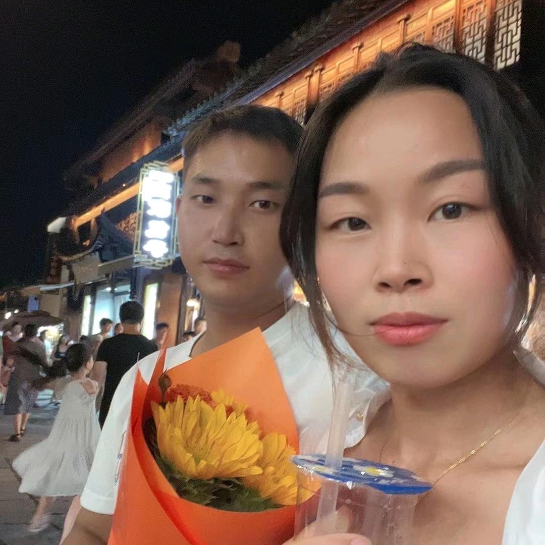 承接外墙真石漆，水包水，内墙，钢结构