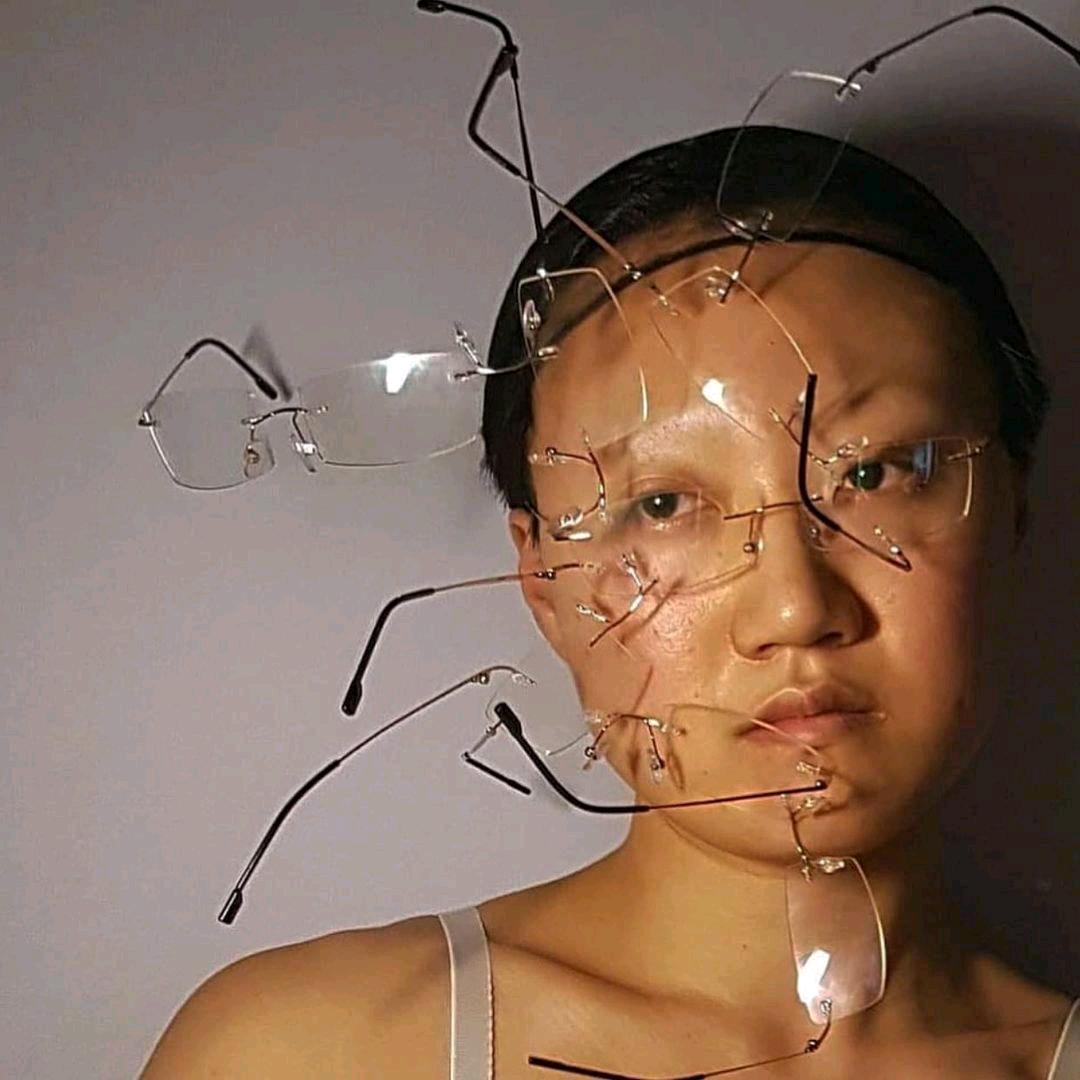 人体凹印