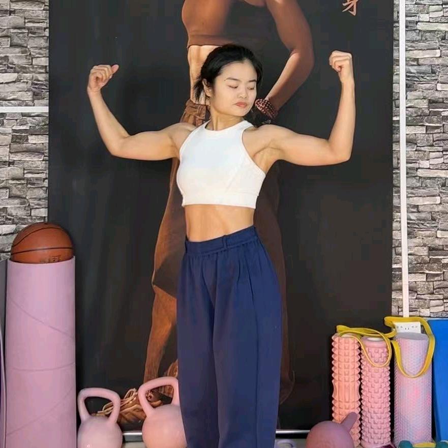 幺妹(要腹肌)