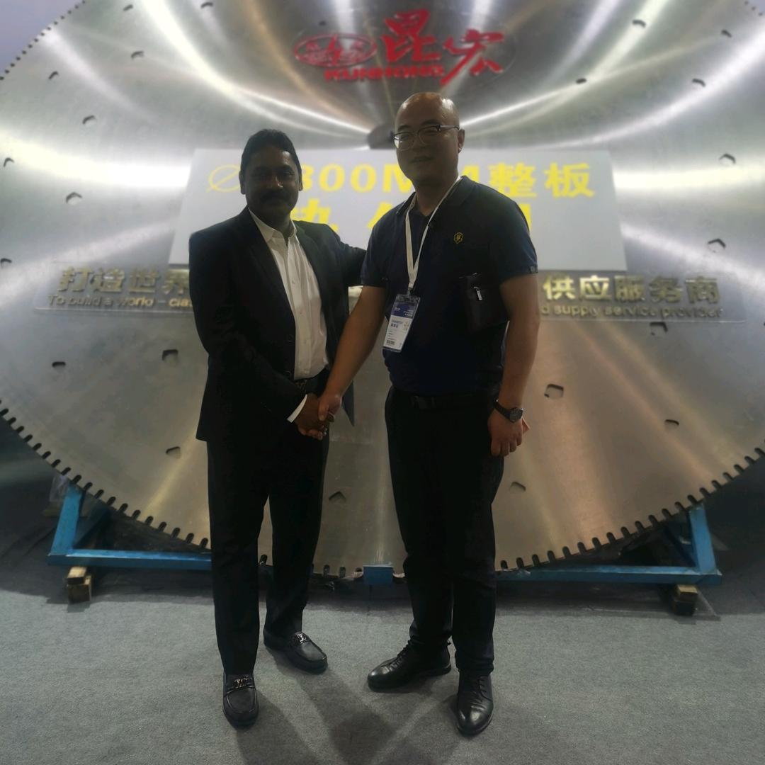 昆宏锯业—刚哥