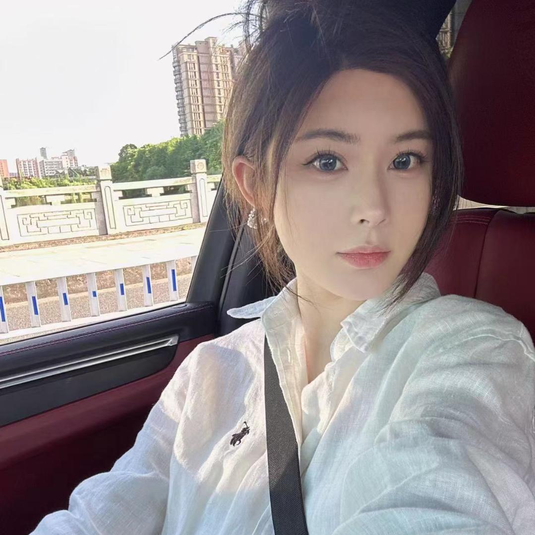 啊双ASfo穿搭图鉴