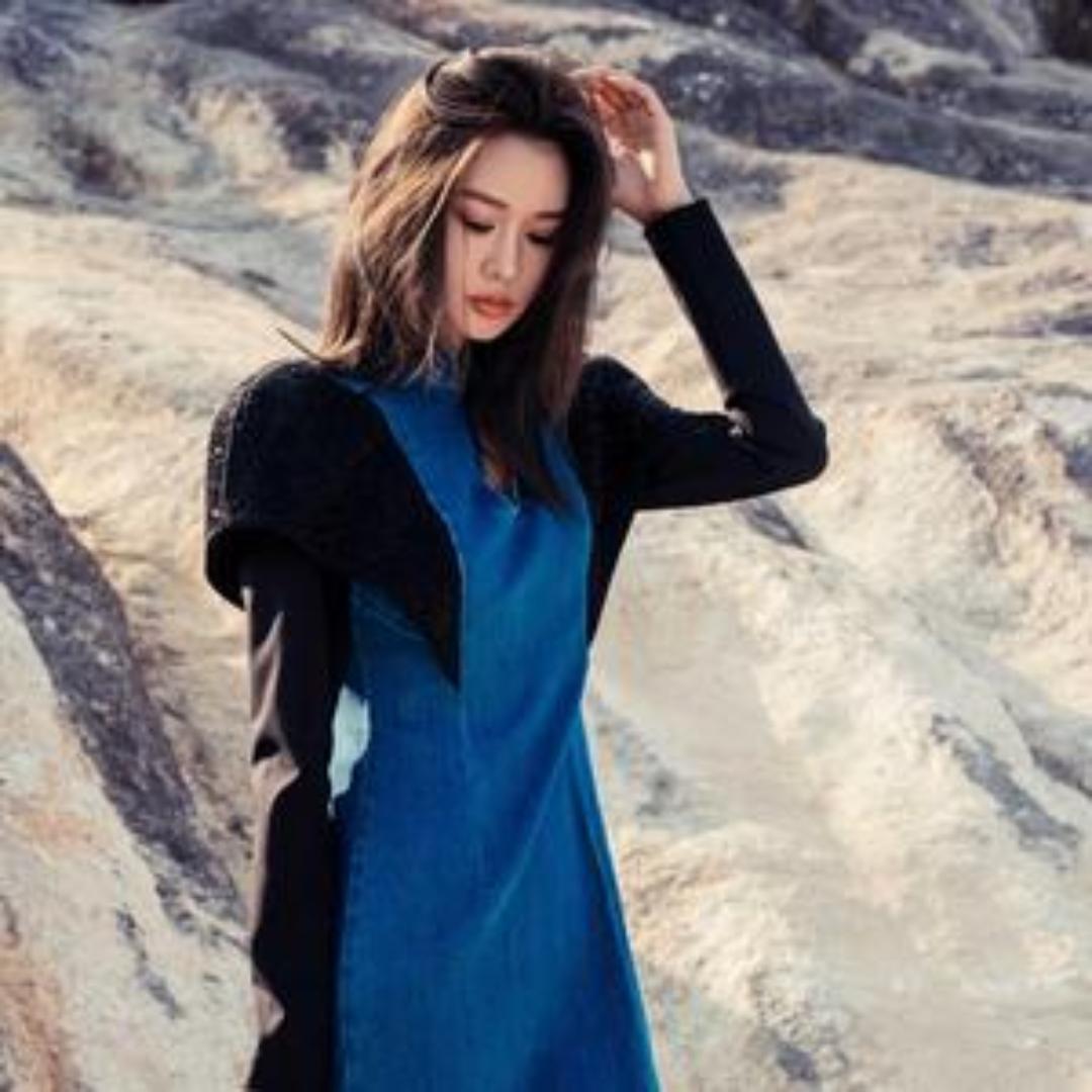 迪丝嫚苓- 穿搭日记