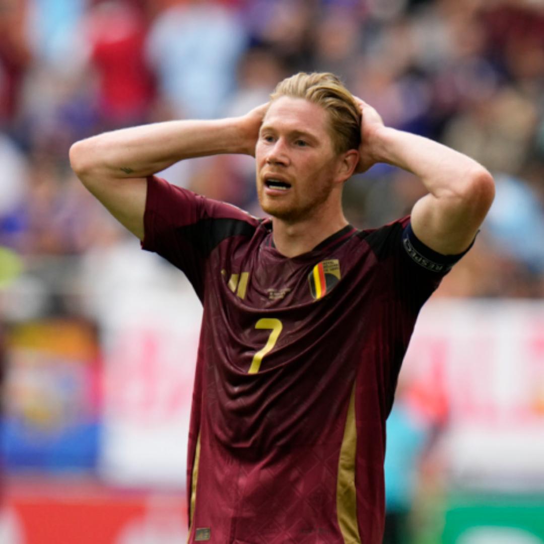 你好，我是德布劳内，人称小雅婷