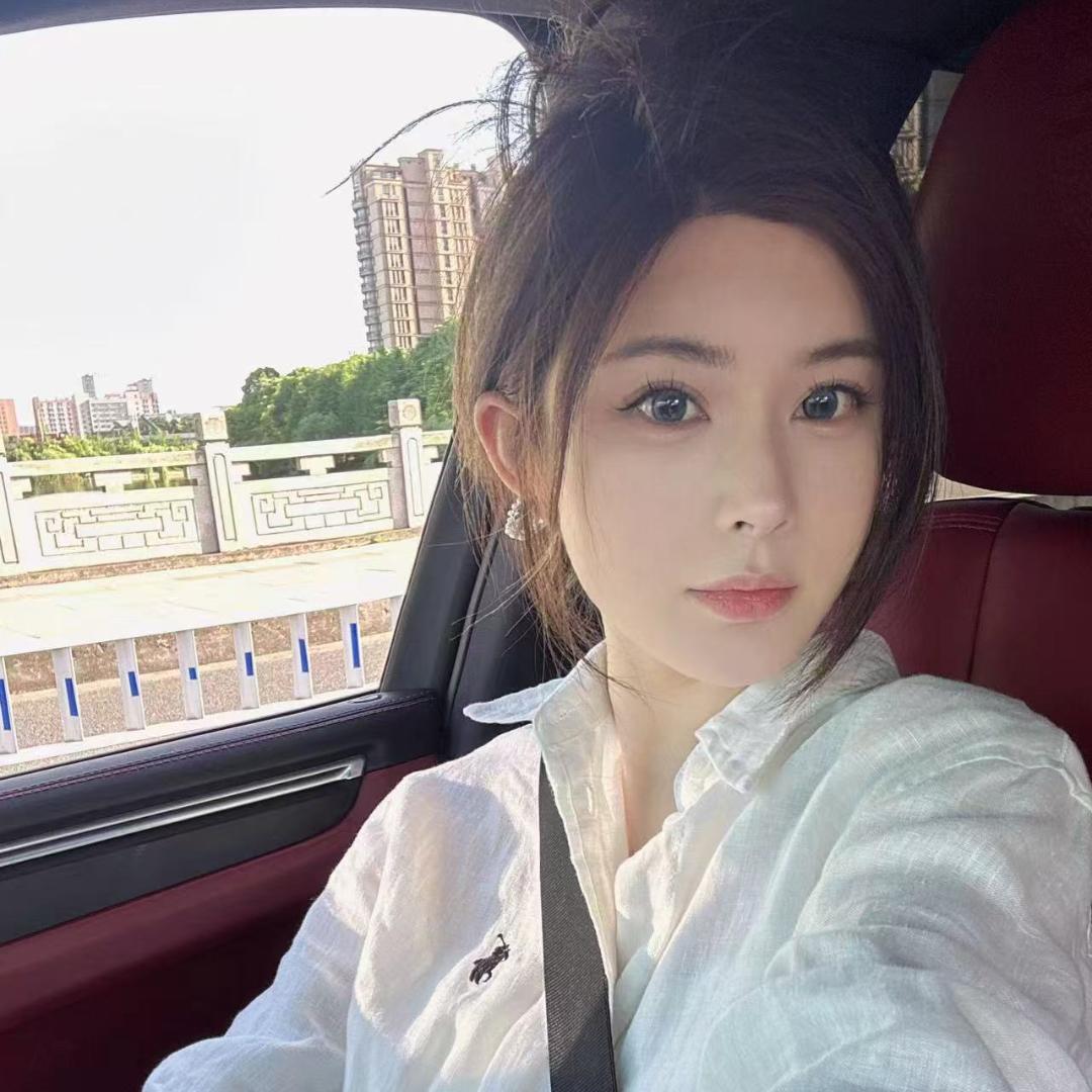 啊双ASfo轻奢女装