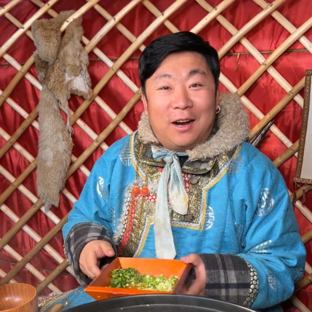 巴图安达（内蒙古大草原）